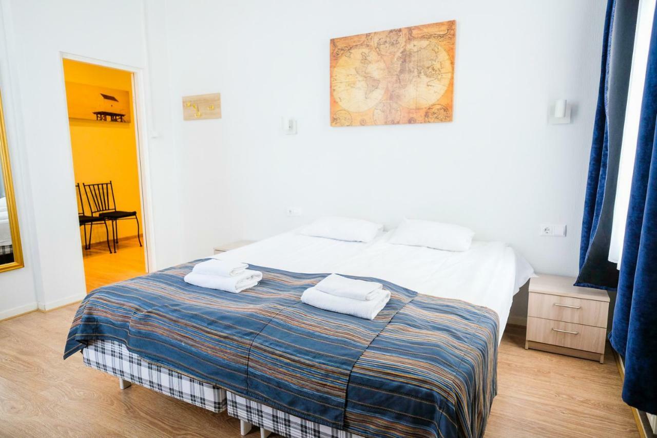 Aquamarine Hotel Tallinn Bagian luar foto